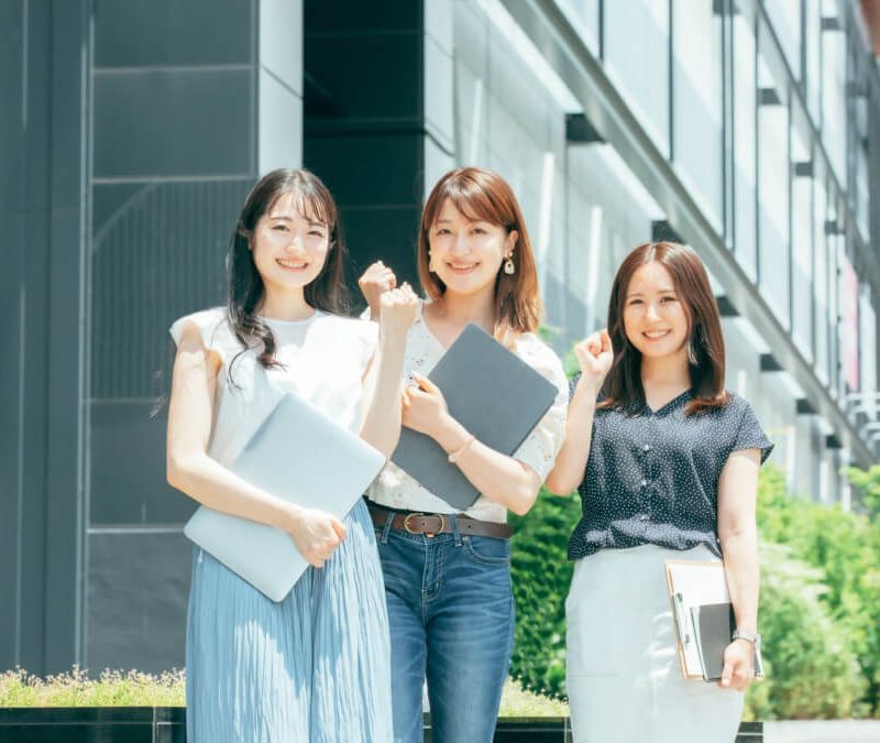3名のOL
